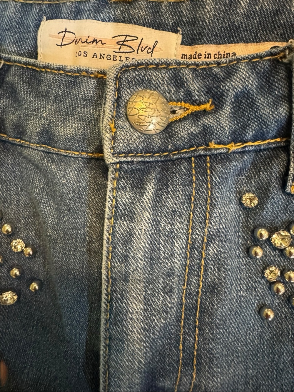 Denim Blvd Rhinestone Studded Embellished Distressed Festival Jean Shorts Medium - Picture 7 of 16